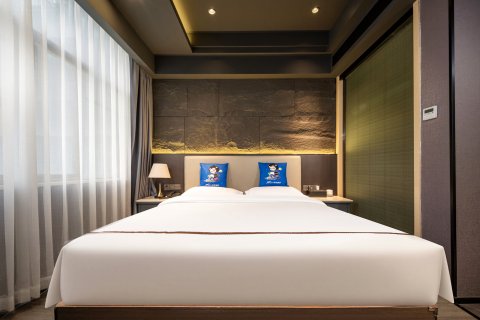 凡花悦璟酒店(衡阳南华大学附一晶珠广场店)