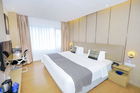 珠海斯维登精品公寓(情侣路晶都大厦)