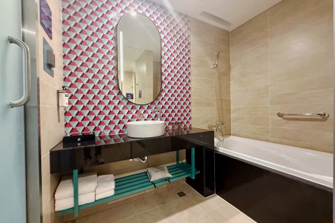 西门智选假日酒店(成都花牌坊地铁站店)