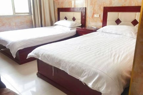 岢岚世尊园酒店