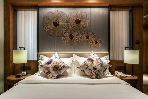 屏山书香世家酒店(柳州窑埠古镇店)