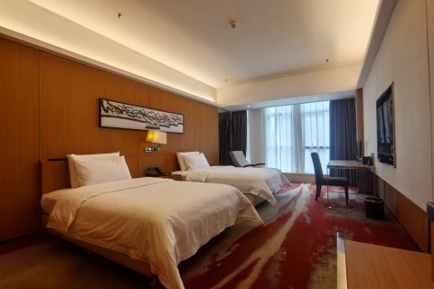 优逸酒店(柳州窑埠古镇万象城店)