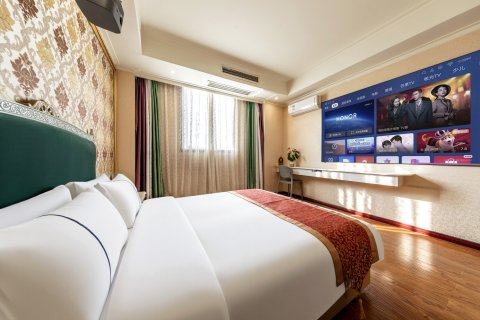 星悦·怡家影院假日酒店(崇州市罨画池店)