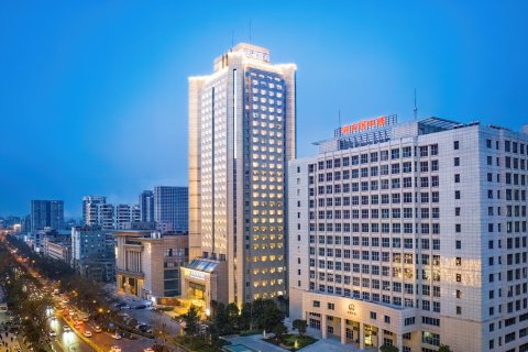 西安天域凯莱大饭店(建筑科技大学李家村地铁站店)