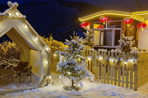 雪谷老姜家客栈(中国雪谷风景区店)