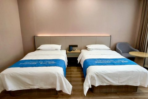 星程酒店(张掖润泉湖店)