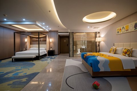 独山富日花园酒店