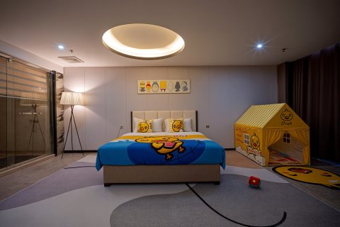 独山富日花园酒店