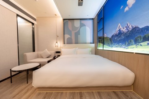 华美达安可酒店(东莞东城万达广场店)