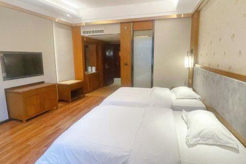 西山假日大酒店(桂平西山景区大藤峡景区店)