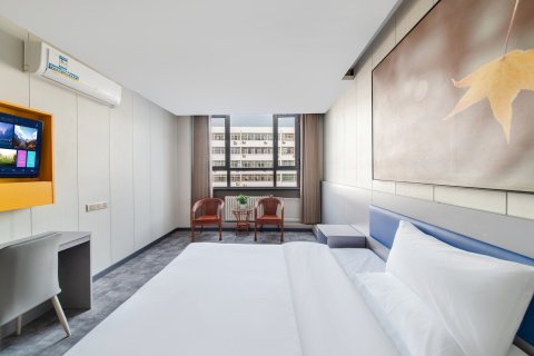 7天连锁酒店(泰安东平西华联店)