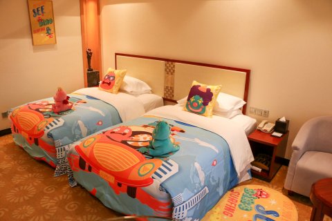 泰安东尊华美达广场酒店