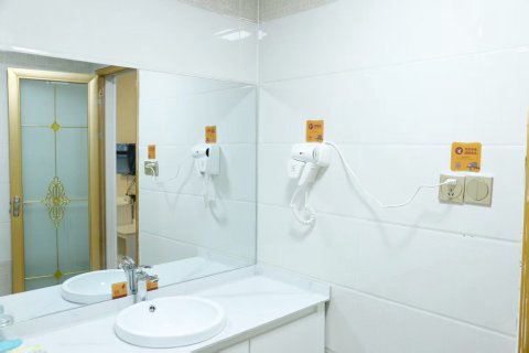 如家华驿酒店(阜阳火车站店)