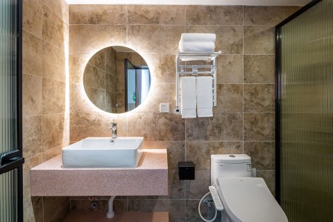 阳朔半山云水酒店(二十元人民币背景图店)