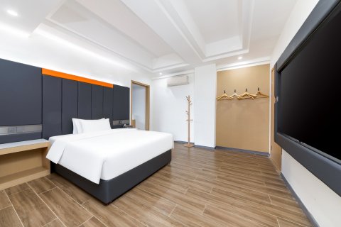 绿之南酒店(商业步行街店)