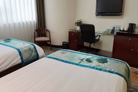 良友富临大酒店(济南泉城广场大明湖店)