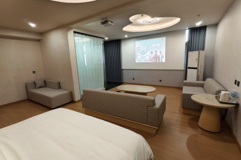 易县木棉花开精选酒店(盛源广场店)