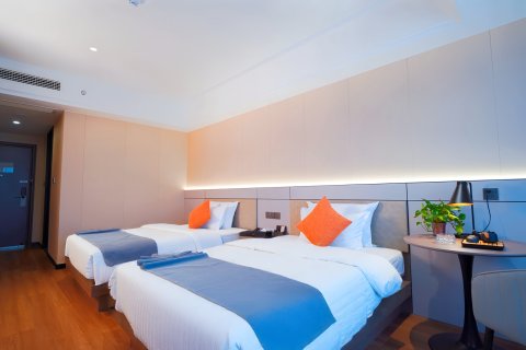 黄山丽呈睿轩酒店(屯溪新安江畔店)