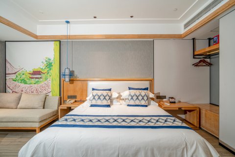 璞伦酒店(慈溪吾悦广场店)