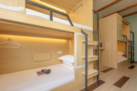 i野·大脚氏国际青年旅舍(金马碧鸡坊南屏步行街店)