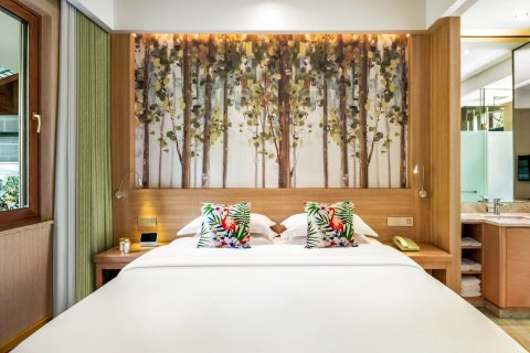 昆明云安会都酒店(融创滇池后海店)