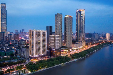 长沙国金中心异国印象酒店