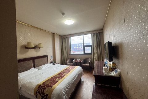 确山兰花苑商务酒店