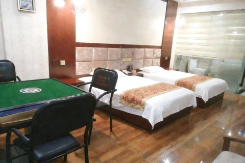 天园大酒店(丘北椒莲广场店)