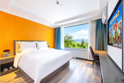 坤逸·精品酒店(兰州西关十字中山桥店)