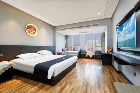 来品酒店(威海火车站韩乐坊店)