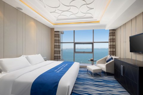 烟台百纳瑞汀酒店(烟台站所城里店)