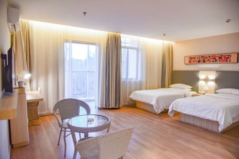 汉庭酒店(嘉峪关大剧院店)