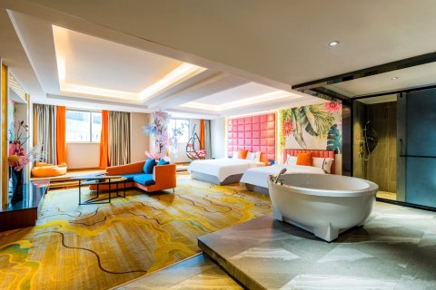 罗定迈睿国际酒店(汽车总站大润发店)