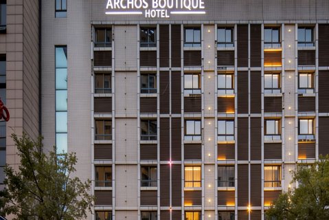 爱客森酒店(安康中心医院汉江店)