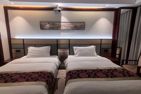 宁乡灰汤紫龙湾温泉度假区酒店