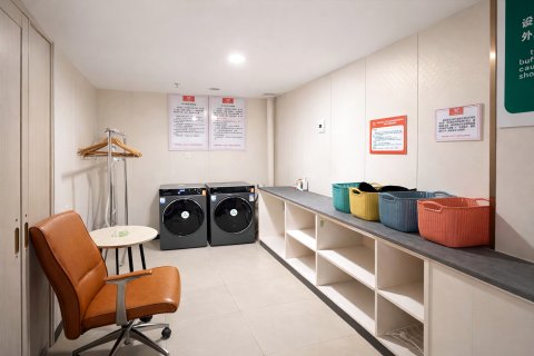 维也纳酒店(长沙宁乡高铁西站翡翠湖店)