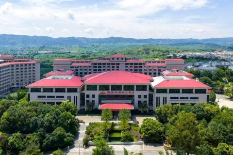 石林银瑞林国际大酒店