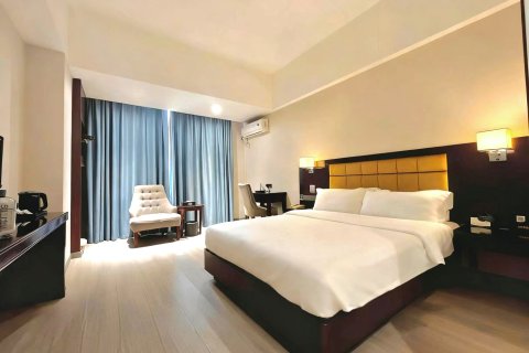 廉江华茂大酒店