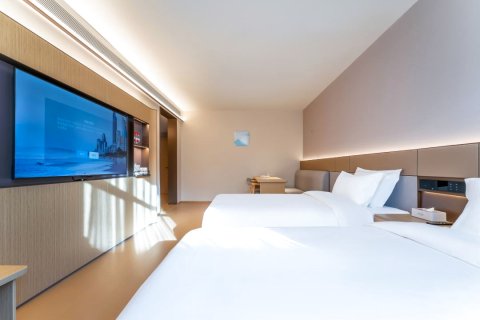 东方君悦酒店(嘉祥站中心街店)