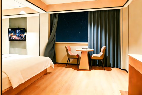 福清融鑫假日酒店(福清高铁西站店)