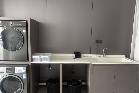 上饶红石王朝国际大酒店(新城吾悦广场店)