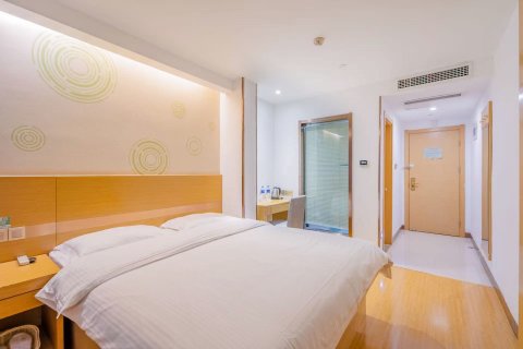 格林豪泰酒店(南京江宁大学城交院地铁站店)