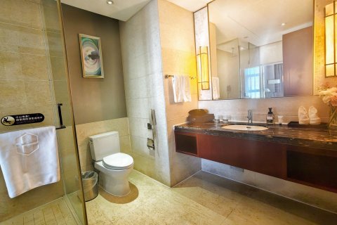 长葛盛合丽晶酒店