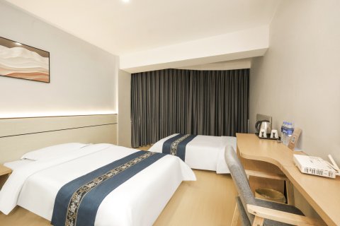 清枫酒店(延吉延边大学西市场店)