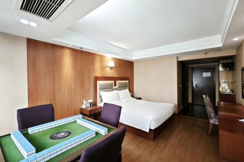 邻水龙腾花园酒店