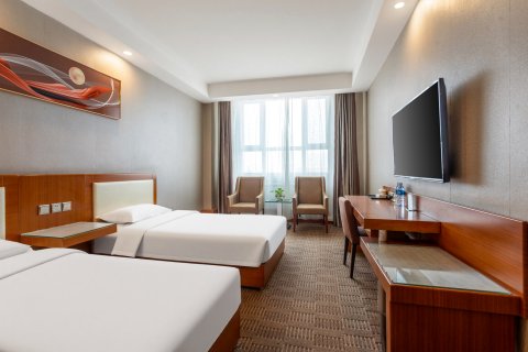 兵客西岐商务宾馆(奎屯市友好时尚购物中心店)