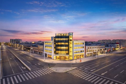 卫辉•白天鹅｜智慧生活WhiteSwan Holiday轻奢酒店(卫辉市政府店)