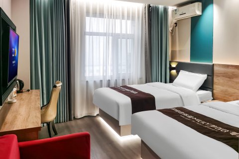 速8酒店(锦州锦华店)