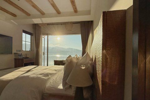 大理暖暖·奕境悬崖海景酒店