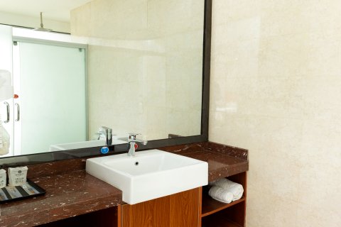 蓝月圣景酒店(庐江环城北路店)